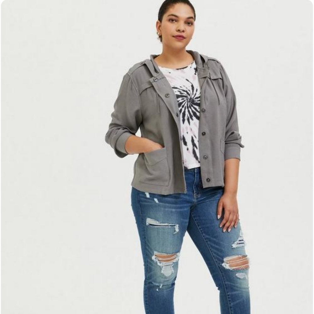 Torrid Plus Size 3x 2x 1x Gray Hooded Utility Jacket - Picture 4 of 13